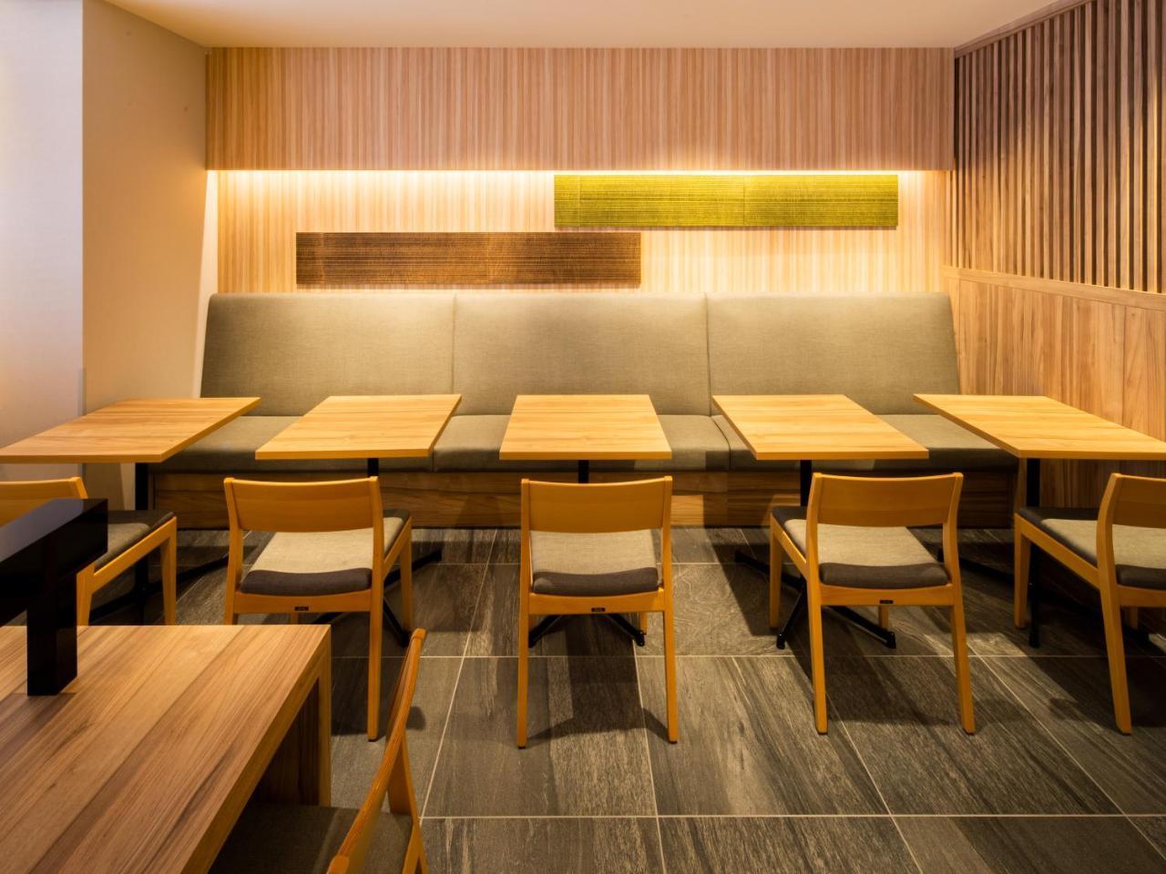 โรงแรม Super Shiba 3*